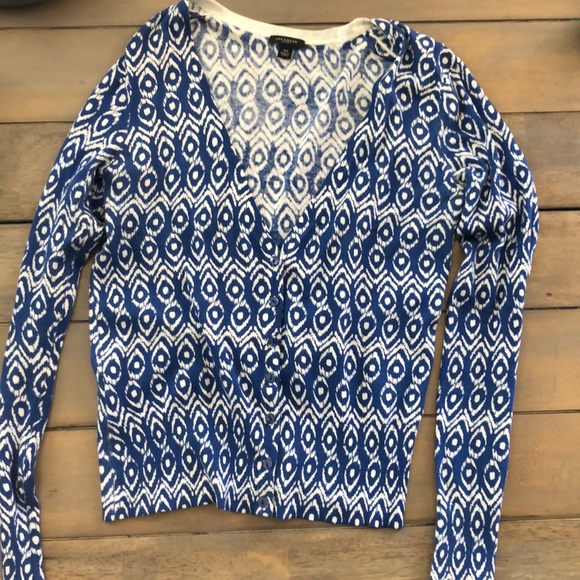 Ann Taylor Cardigan - Picture 2 of 4